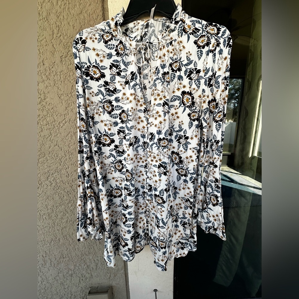 Free People Blouse Long Bell Sleeve Lightweight Button Front Floral Dress